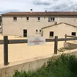 Les Centaurines