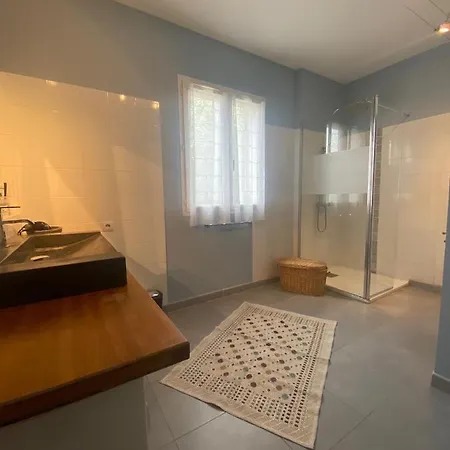 Couette-café Les Centaurines Saint-Siffret