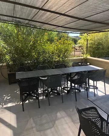 Couette-café Les Centaurines Saint-Siffret