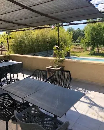 Couette-café Les Centaurines